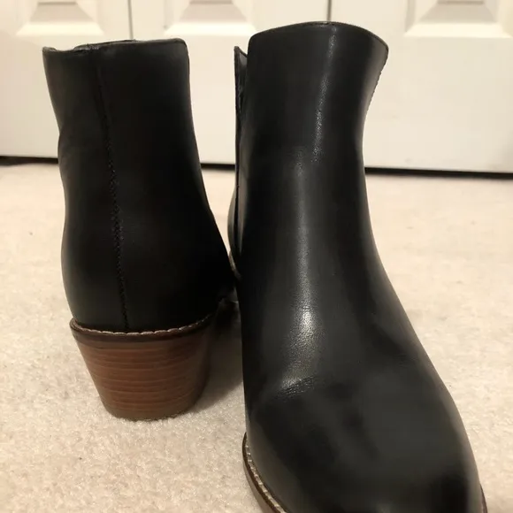 Ankle Booties - Cole Hana