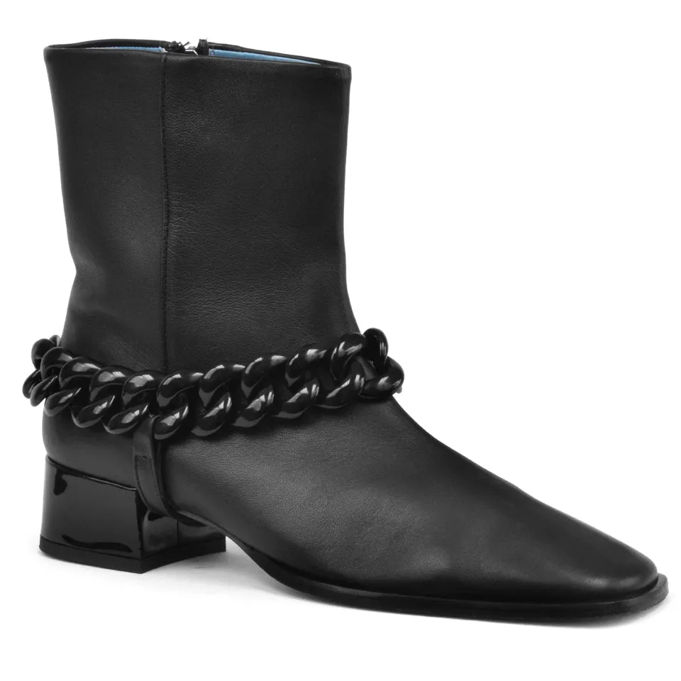 ANNALISA in Black Parmasoft