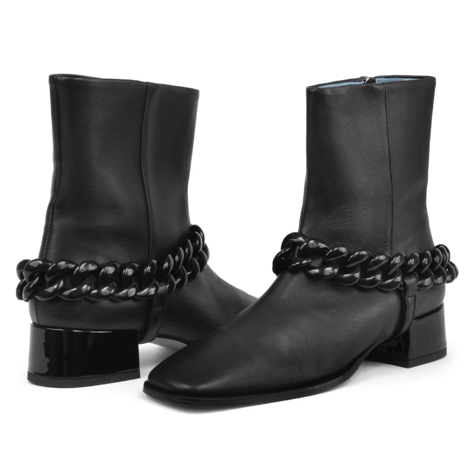 ANNALISA in Black Parmasoft