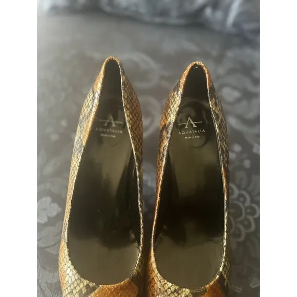 AQUATALIA Leather Snake Print Pointed Toe‎ Heels Size 7.5M