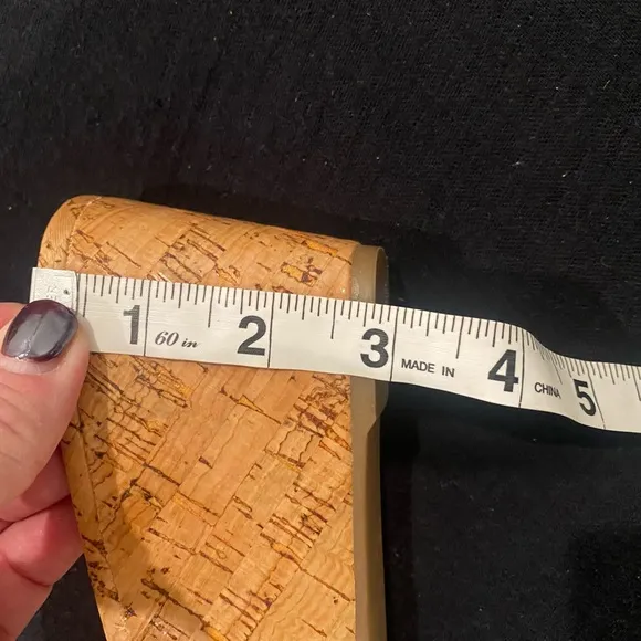 BANDOLINO cork wedges! 🖤EUC🖤worn 1x- too high for my mom- see pic 4 details!!