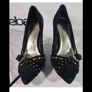😎🖤BCBG Black Suede Studded Pump 4” Stacked Heel NEW