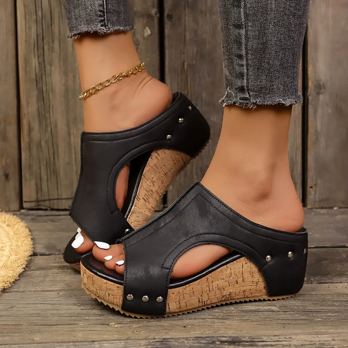 Bella Cushion Wedges