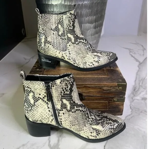 Blondo Elvina Waterproof Block Heel Ankle Booties in Snakeskin Leather