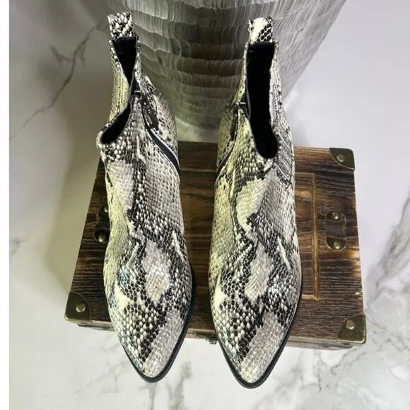 Blondo Elvina Waterproof Block Heel Ankle Booties in Snakeskin Leather