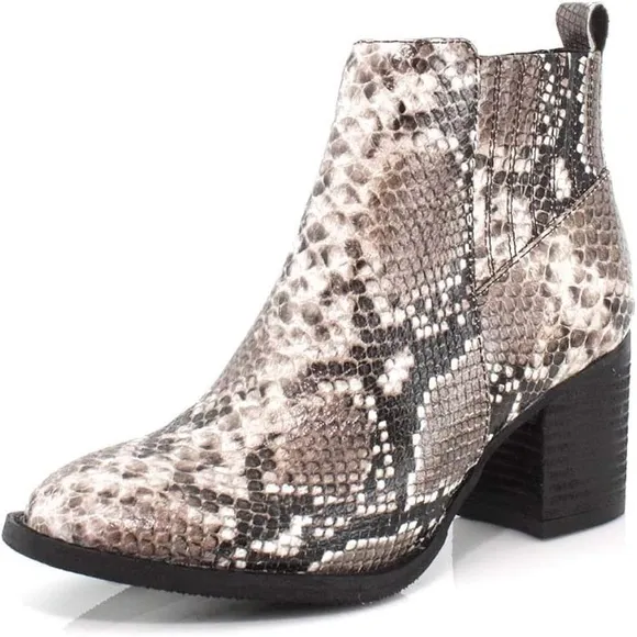 Blondo Noa Waterproof Snakeskin Genuine Leather Ankle Booties Size 6.5