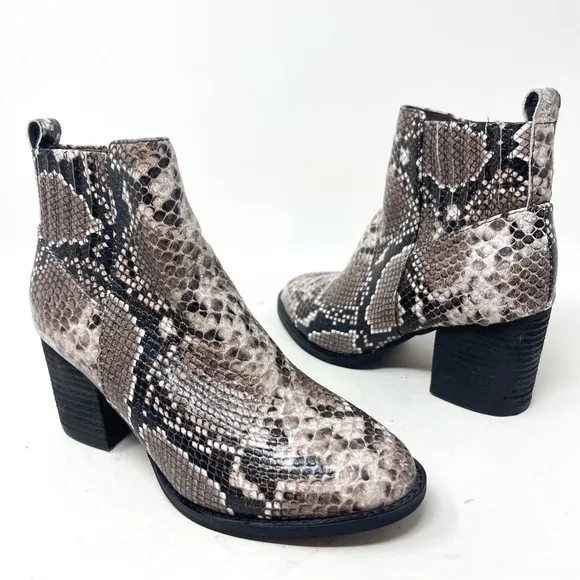 Blondo Noa Waterproof Snakeskin Genuine Leather Ankle Booties Size 6.5
