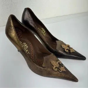 Bridget Shuster pumps Bronce tarnish Pointed Toe Flour De Lis baroque vampire