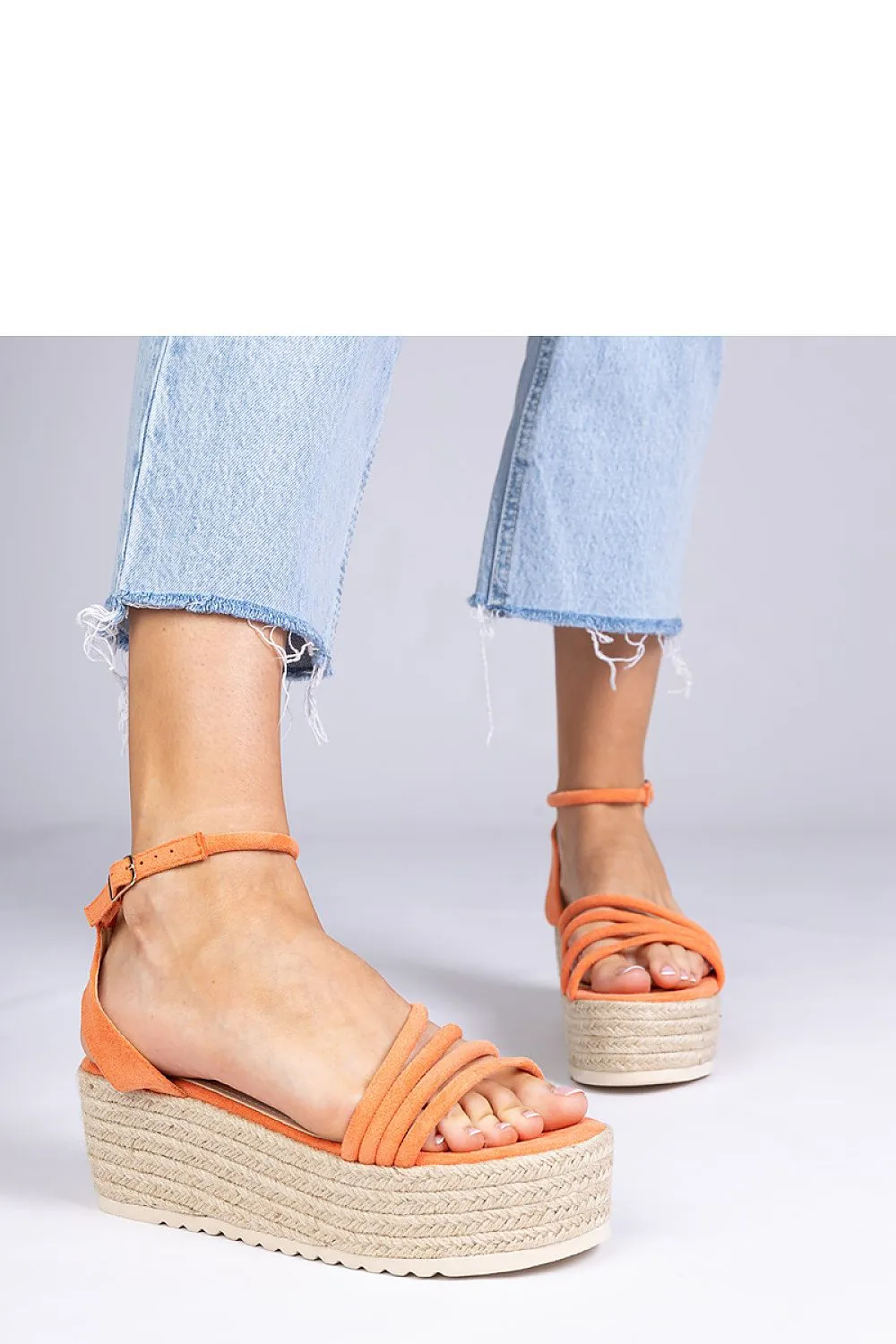 Buskin espadrille sandals on the Panola platform