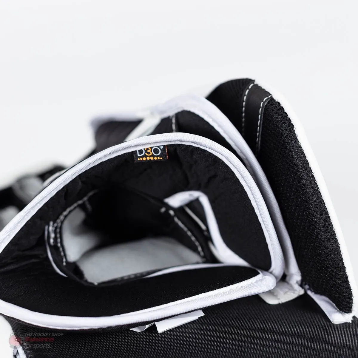 CCM Premier P2.9 Intermediate Goalie Blocker - Source Exclusive
