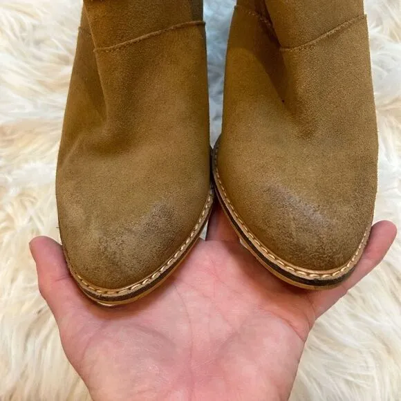 Chinese Laundry zip it dark camel brown suede bootie size 9.5
