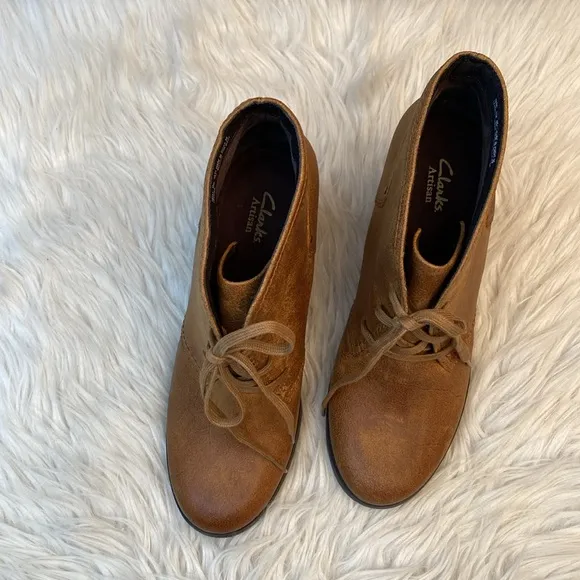 Clarks Artisan Alpine Melt Cognac Leather Booties, Size 11M