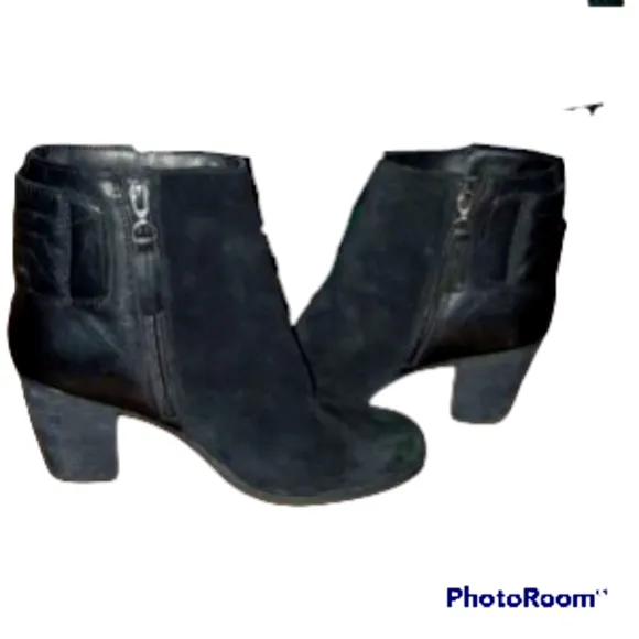 Clark's Artisan ankle boots