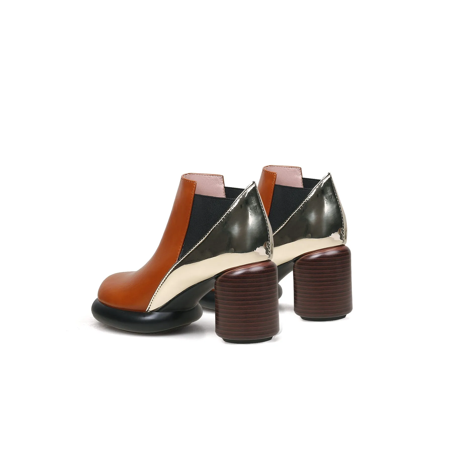 Cylinder Heel Leather Ankle Bootie - Brown