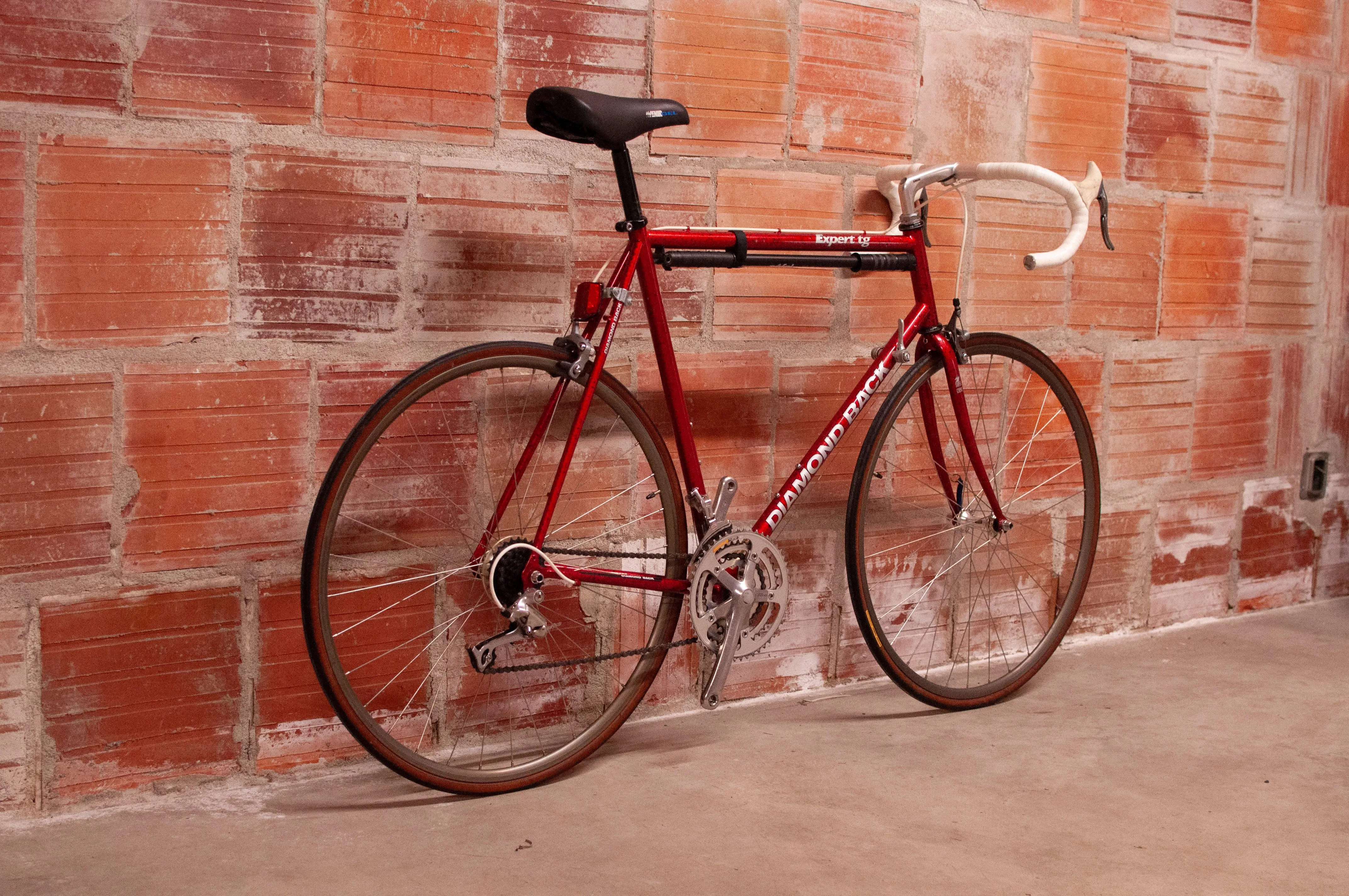 Diamondback Expert TG Road Bike, 59 cm / XL, Red, black and silver