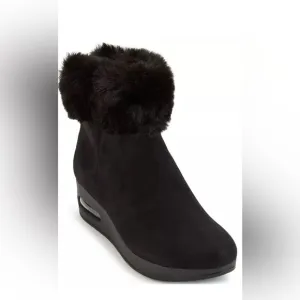 DKNY Abri Wedge Ankle Bootie Size 11