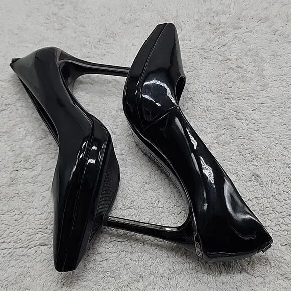 DKNY■STYLE LEXIE■POINTED TOE CLASSIC PUMP■BLACK PATEN-LEATHER■LADIES SIZE 6■GUC