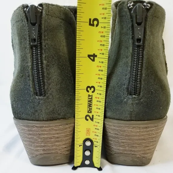 Earth Origins Amanda Green Leather Booties