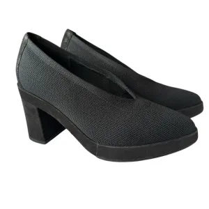 Eileen Fisher Signy Pumps 5.5 Black EUC Block Heels Comfort Travel Knit Capsule
