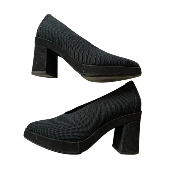 Eileen Fisher Signy Pumps 5.5 Black EUC Block Heels Comfort Travel Knit Capsule