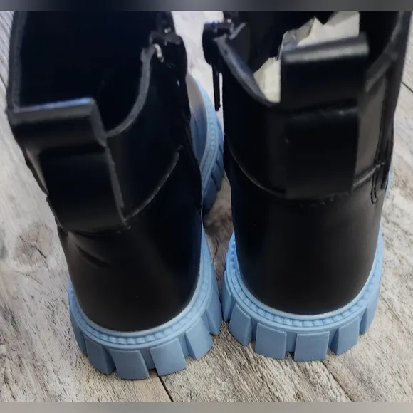 Fashion Nova Kids Mini Chunky Heel Booties