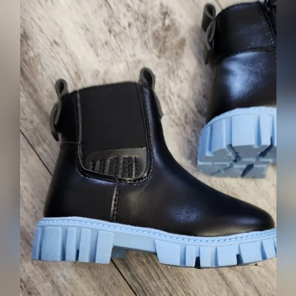 Fashion Nova Kids Mini Chunky Heel Booties