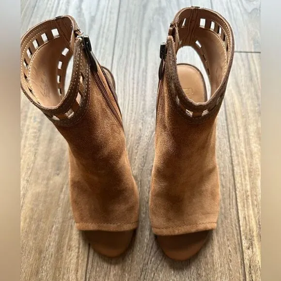 Franco Sarto Cognac Suede Greenwich Peep Toe Cutout Booties || size 6