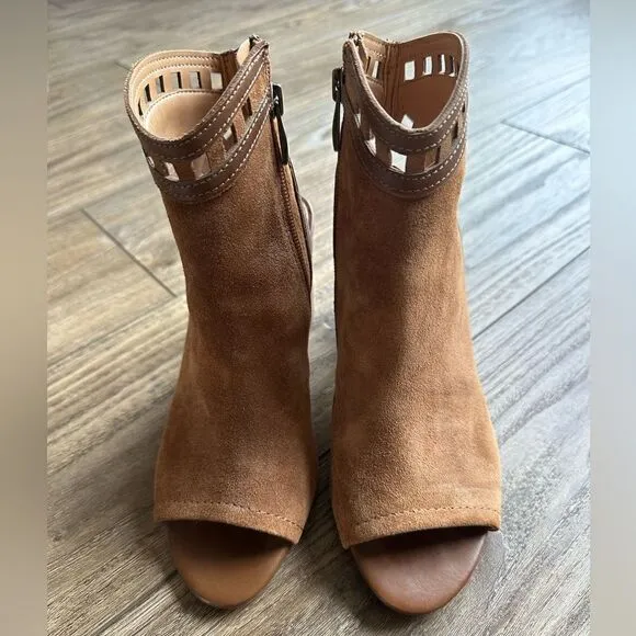 Franco Sarto Cognac Suede Greenwich Peep Toe Cutout Booties || size 6