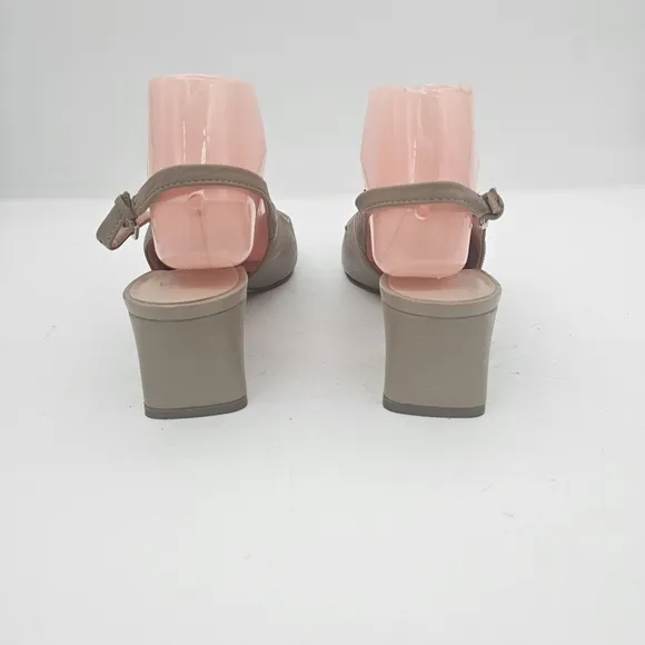 Franco Sarto Racer Slingback Pumps Beige Leather Size 8 US