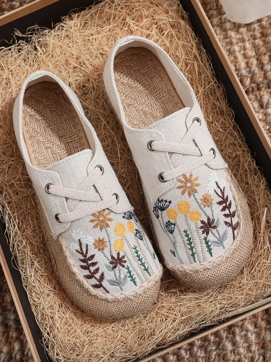 Garden Embroidered Linen Boat Shoes Espadrilles - Beige