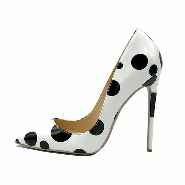 Glossy Polka Dot Pump