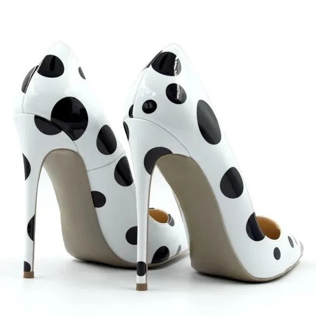 Glossy Polka Dot Pump