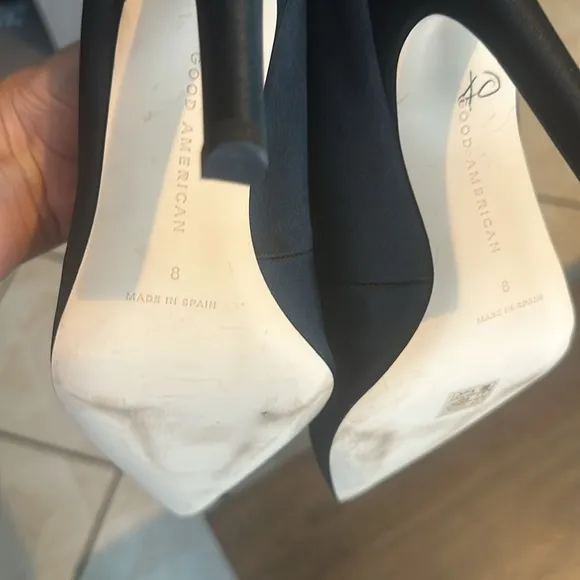 GOOD AMERICAN Black Satin Shine Pointed Toe Pumps size 8