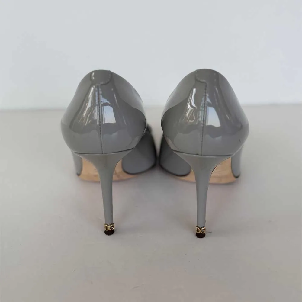 Grey DG Pumps