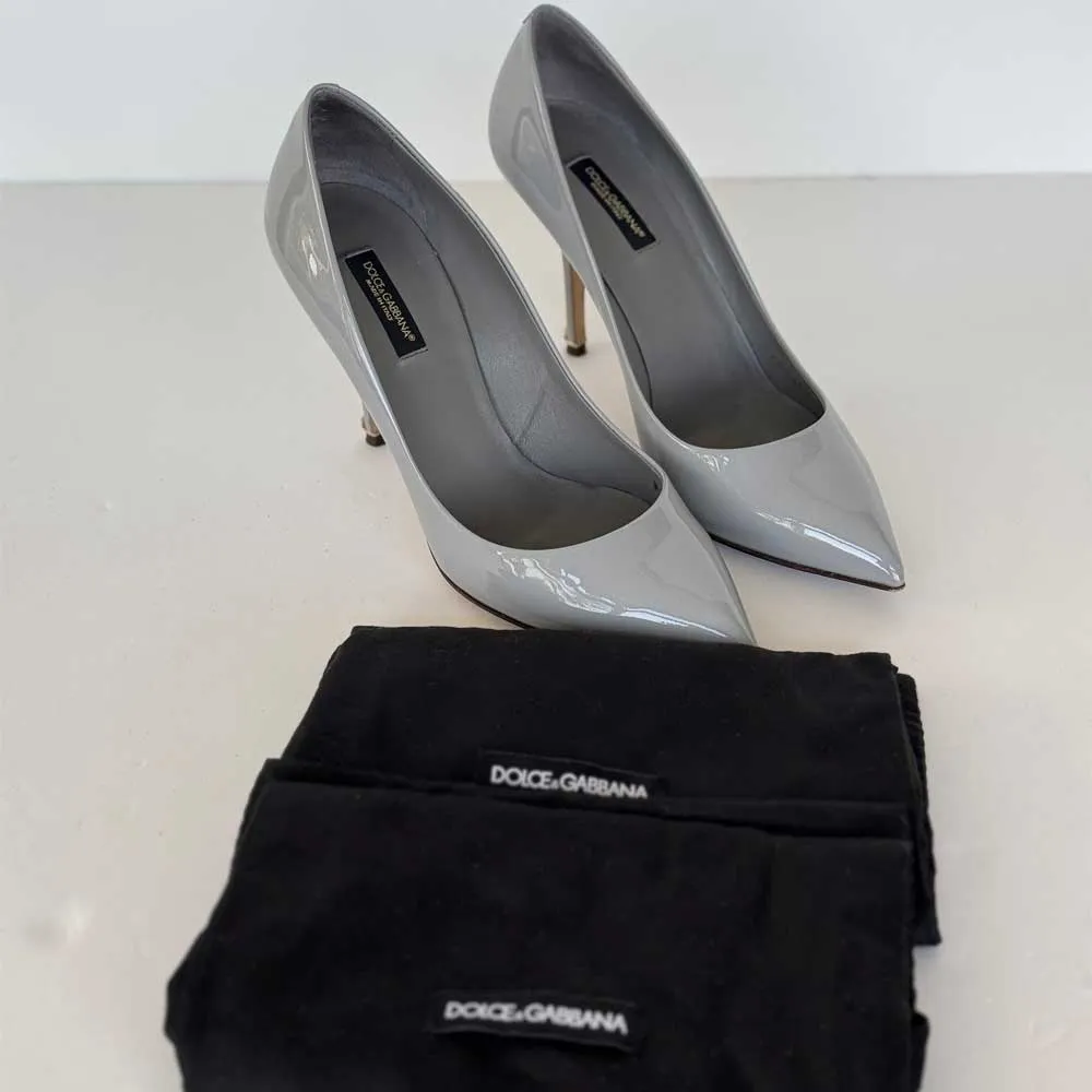 Grey DG Pumps