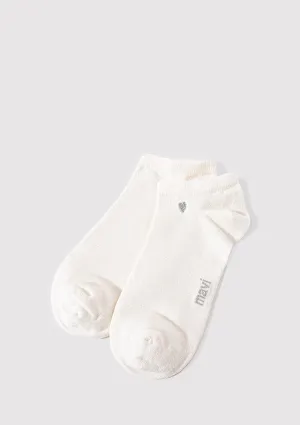 Heart Embroidered White Ankle Socks