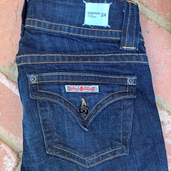Hudson signature bootcut flare dark wash jeans