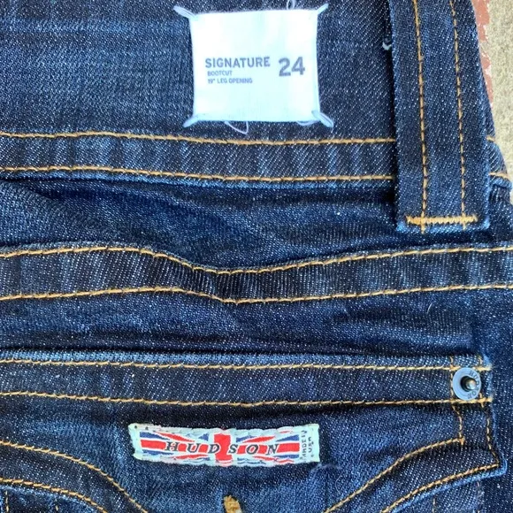 Hudson signature bootcut flare dark wash jeans