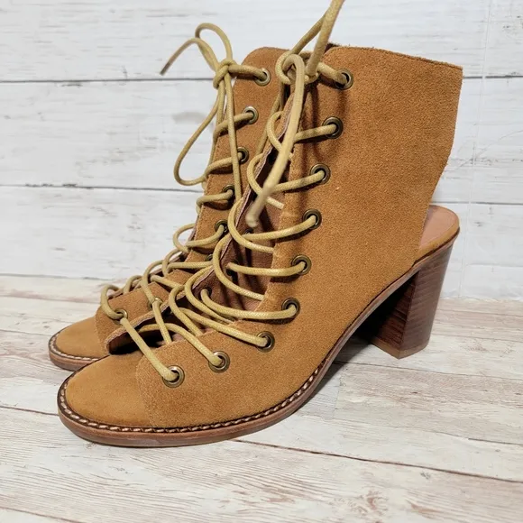 Jeffrey Campbell × Free People NWOB Minimalist lace-up booties