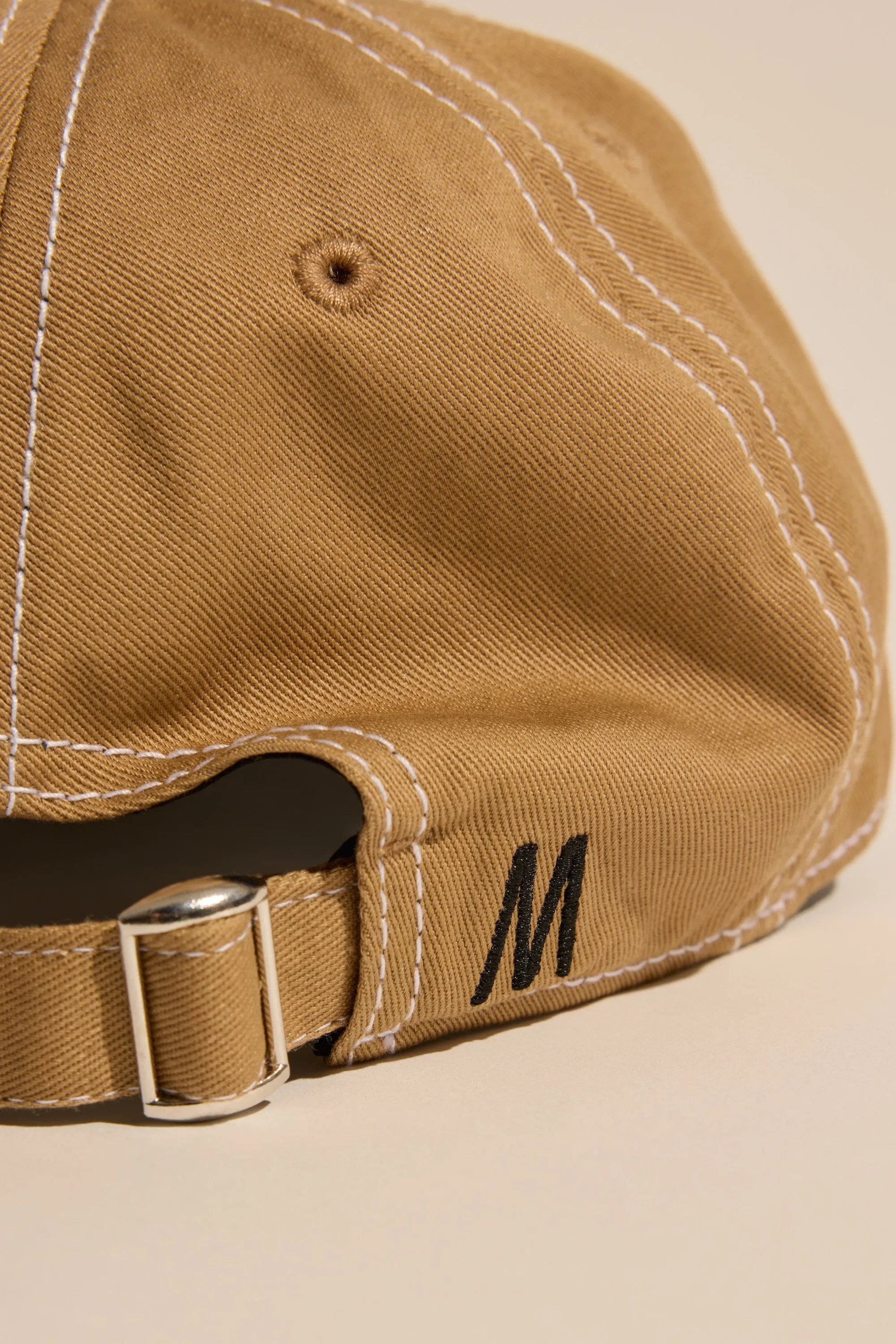 Jo Contrast Stitch Cap