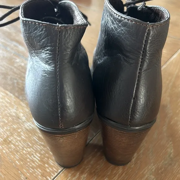 Leather Tie Up Heeled Ankle Booties