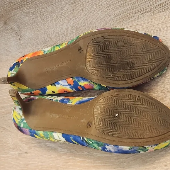 Liz Claiborne Orange and Yellow Heels with Floral Design