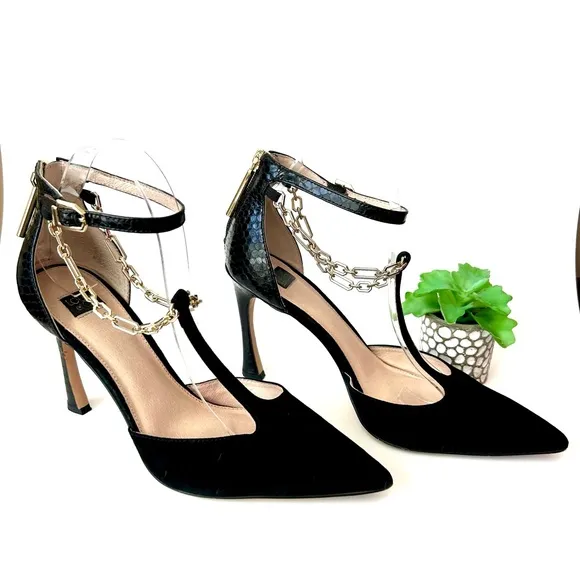 Louise et Cie Taite T-Strap Pump High Heels Black Suede Chain Detail 9.5 / 41