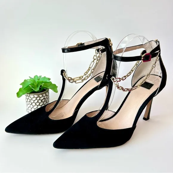 Louise et Cie Taite T-Strap Pump High Heels Black Suede Chain Detail 9.5 / 41