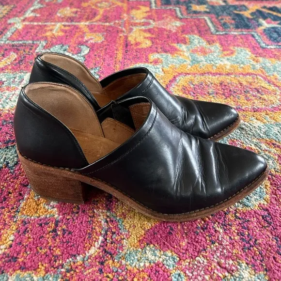 Madewell | Women’s black The Brady Lowcut Bootie, slight stacked heel, size 6.5