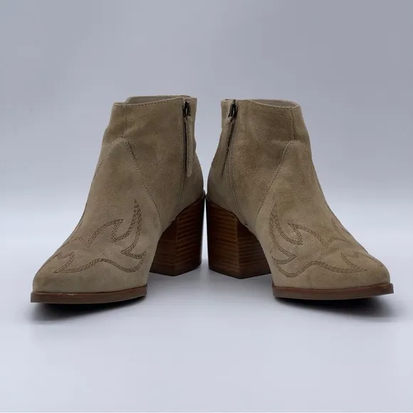 Matisse Vox Tan Suede Ankle Booties.