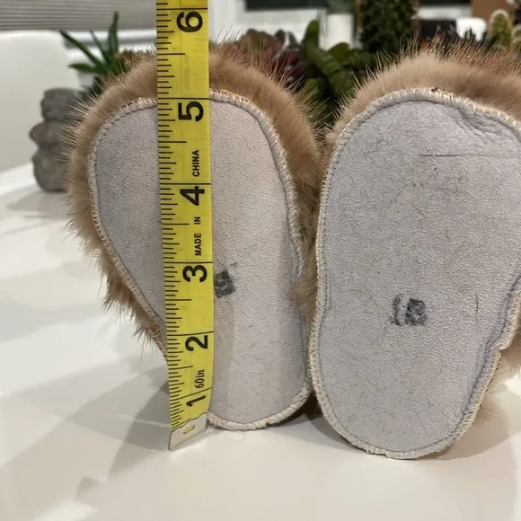MINK &amp; SHEARLING BABY BOOTIES - Small New With Tags