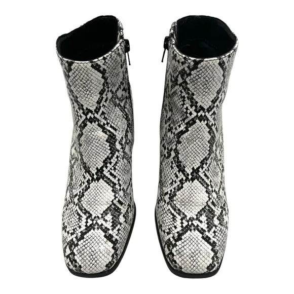 Mix No.6 Benisa White &amp; Black Snake Print Vegan Block Heel Square Toe Boots 8.5