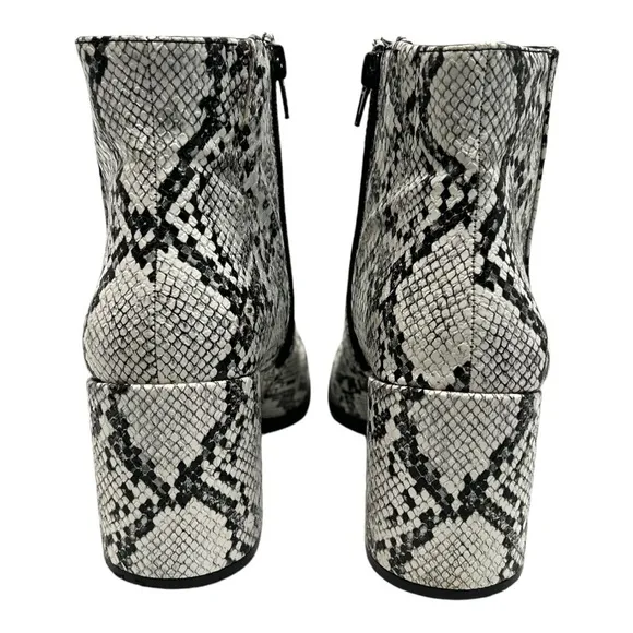 Mix No.6 Benisa White &amp; Black Snake Print Vegan Block Heel Square Toe Boots 8.5