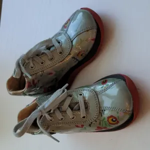 Moschino Ankle High Bootie Green Floral Size 24/6